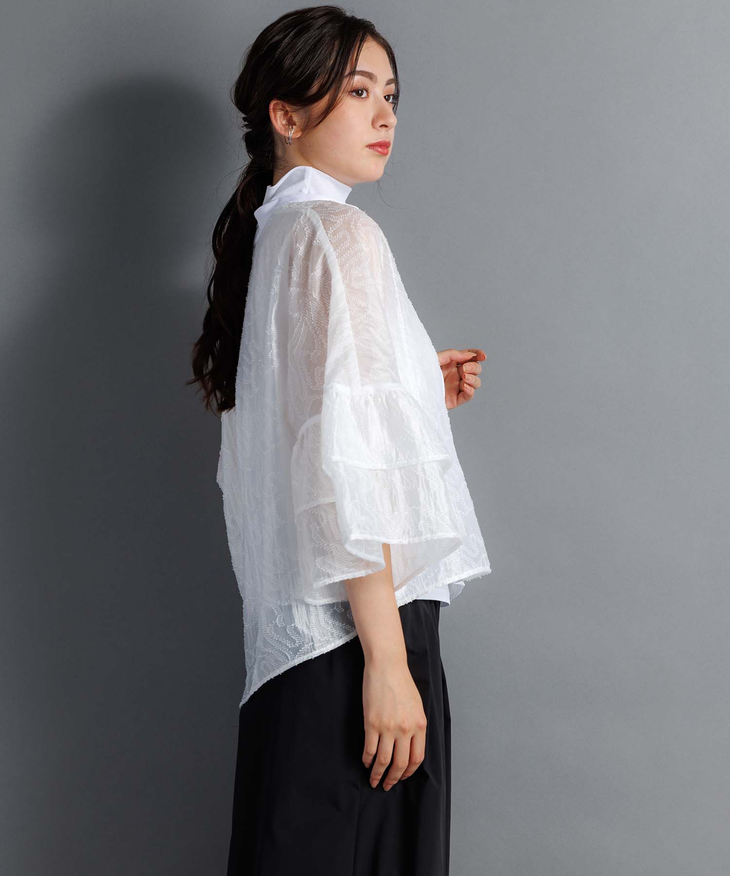Pheeta フィータ　カットジャガードブラウス　定価36300円 カットジャガードショート丈ブラウス｜BIGI online store - ビギ