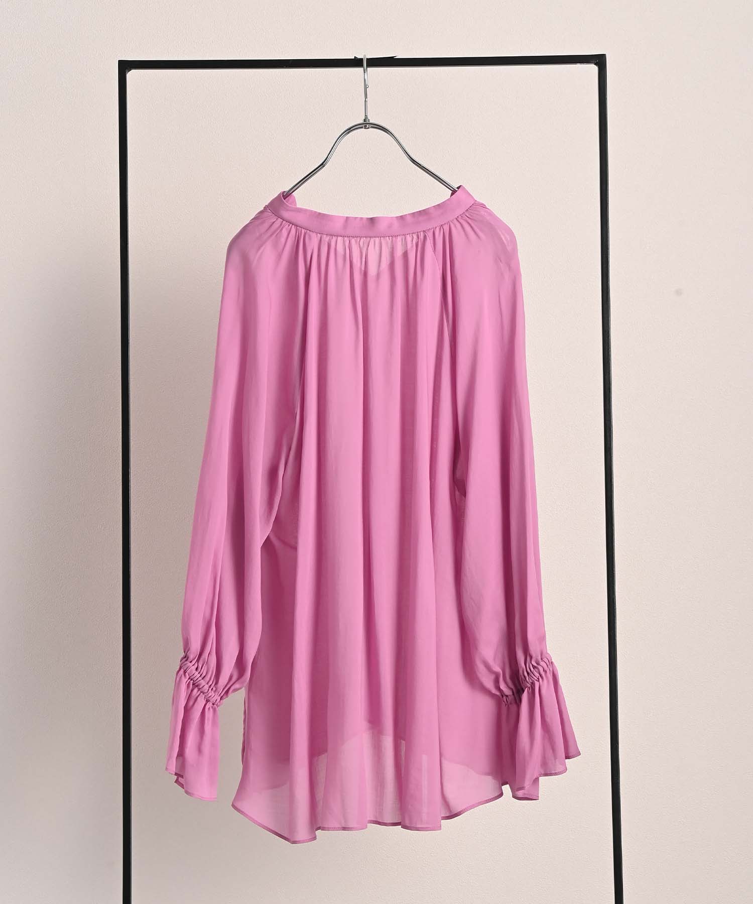 シアーローンボリュームスリーブブラウス シャツ・ブラウス RAW