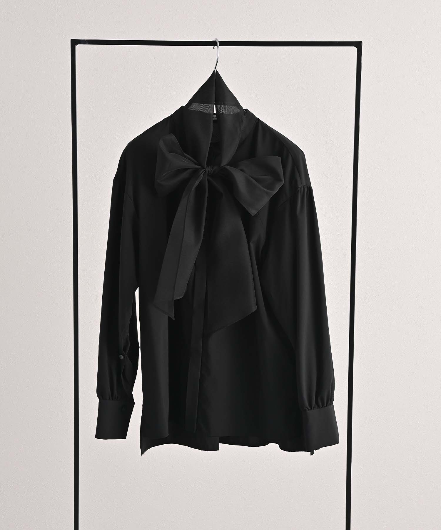 希少♡23区 lab. シアー ボウタイシャツタックロングワンピース ストレッチ 希少♡23区 lab. シアー ボウタイシャツタックロングワンピース