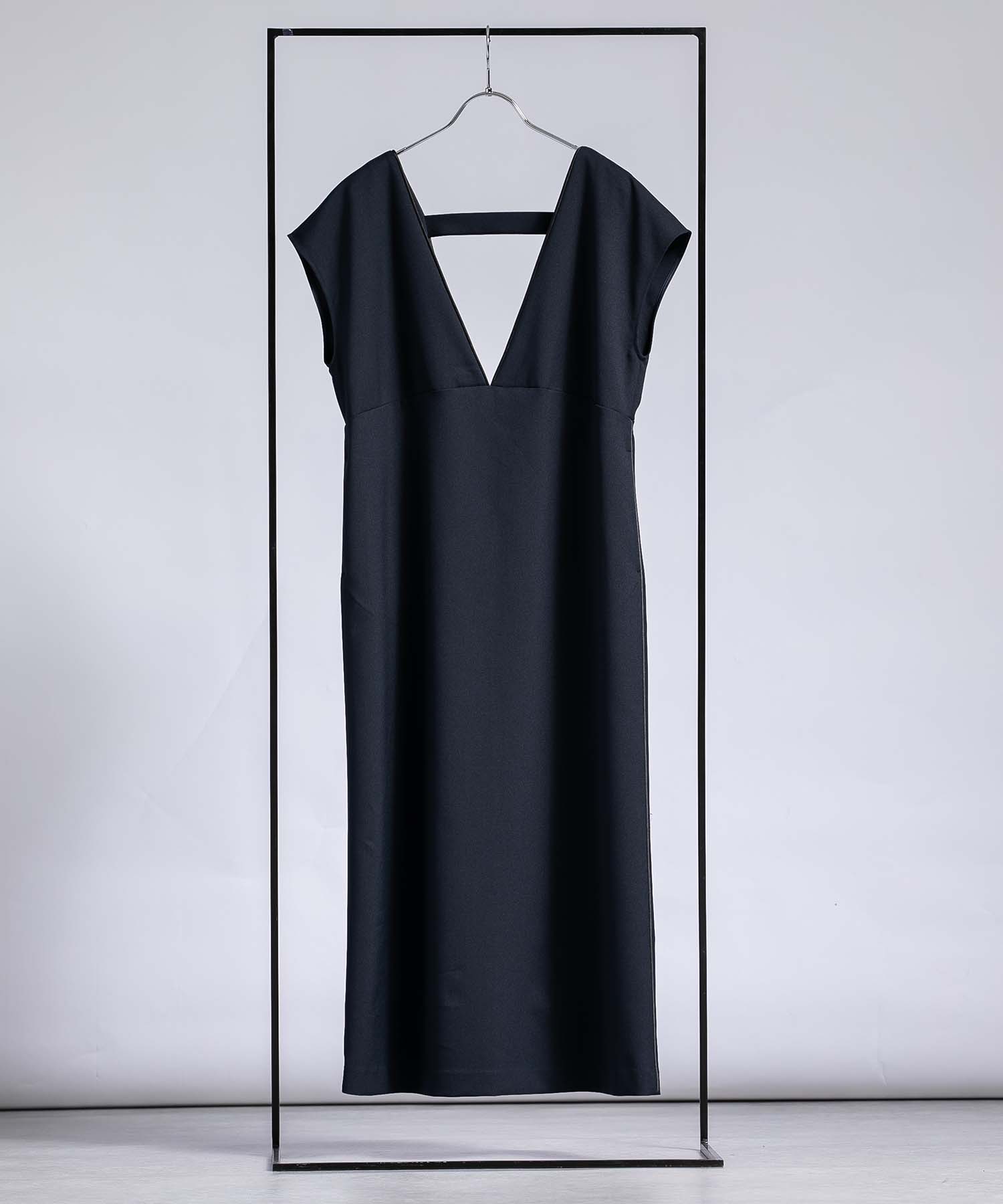 Burberry ブラック ゴルフワンピース Vネック　160cm ストレッチ★ Burberry ブラック ゴルフワンピース Vネック 160cm ストレッチ☆