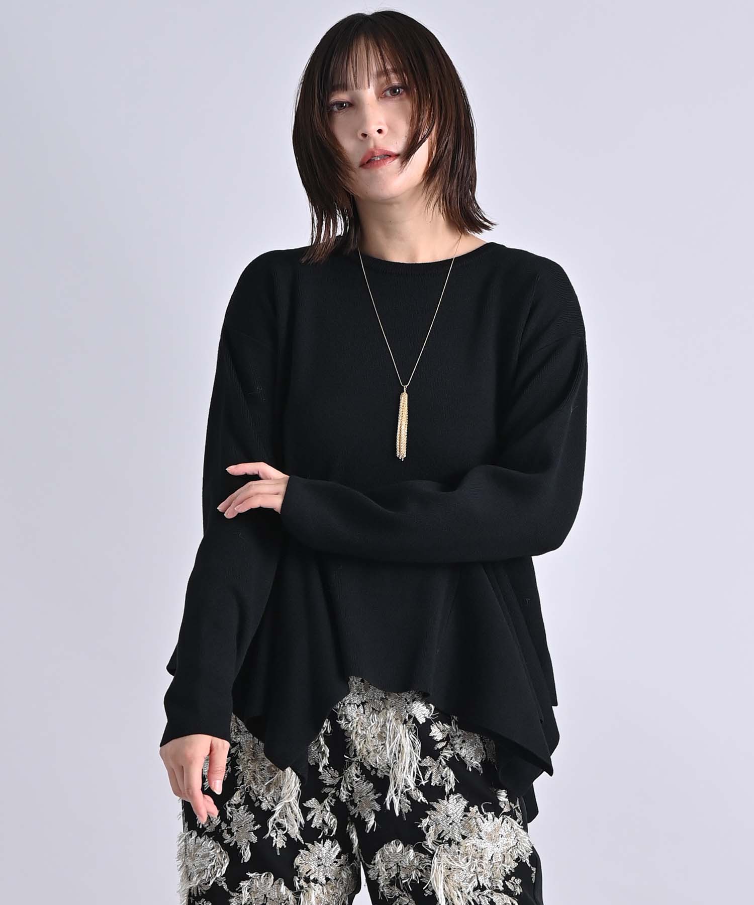 ペプラムデザインプルオーバー ニット RAW FUDGE