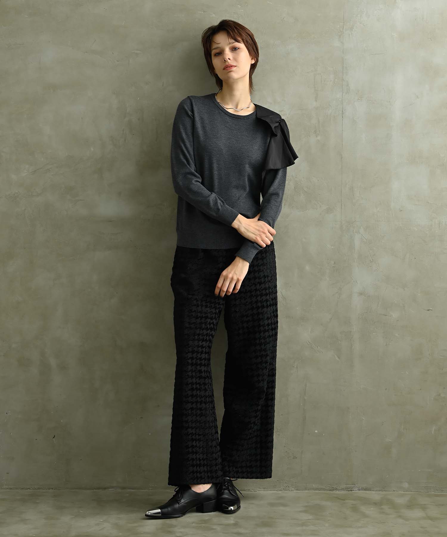 アシメモチーフプルオーバー ニット RAW FUDGE