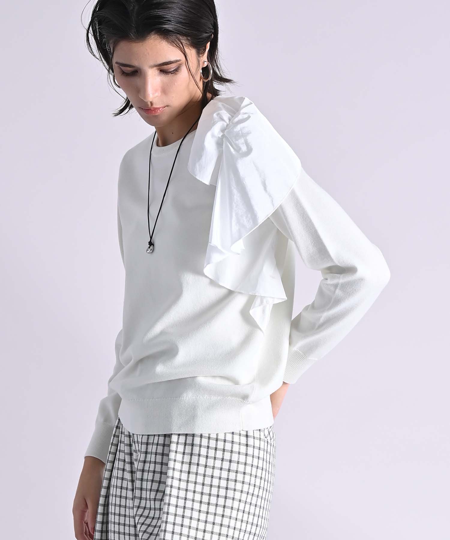 アシメモチーフプルオーバー ニット RAW FUDGE