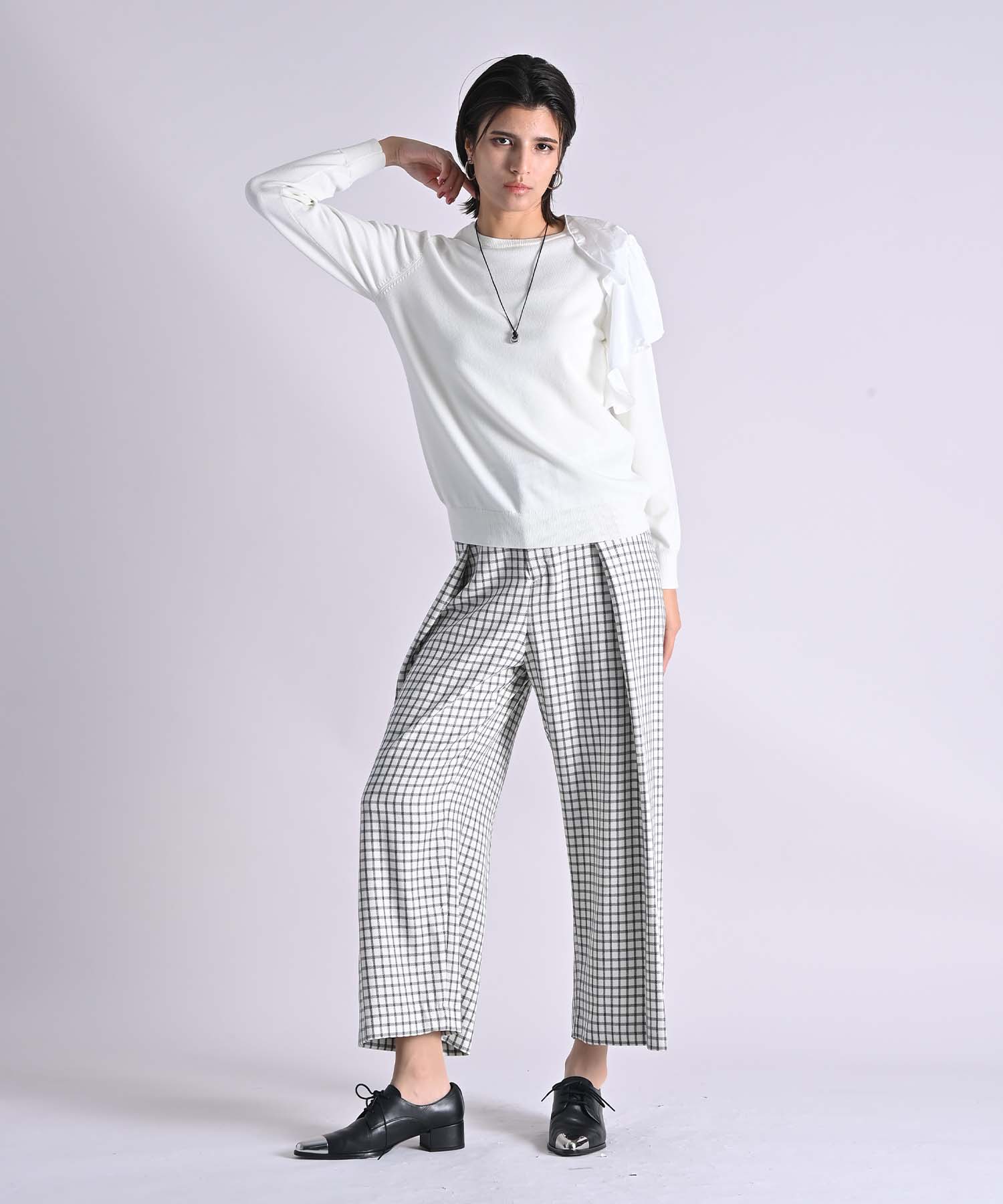 アシメモチーフプルオーバー ニット RAW FUDGE