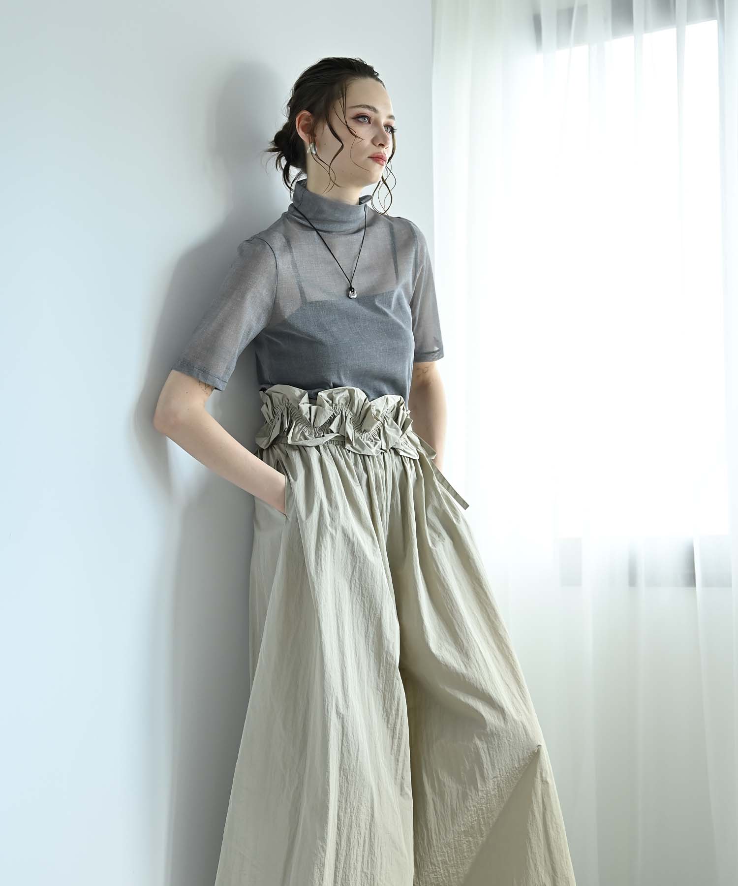 【たまページ】フレンチlinen＊フロントデザインゆったりプルオーバー たまページ】フレンチlinen＊フロントデザインゆったりプル