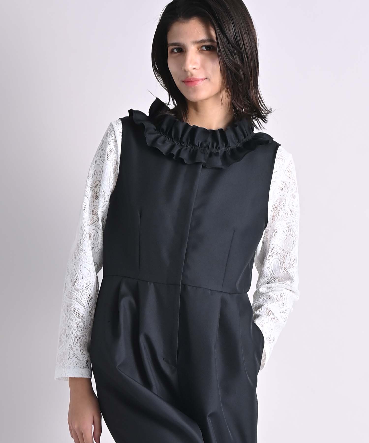 フリルボートネックオールインワン onepiece RAW FUDGE